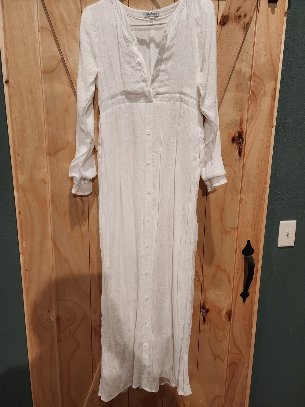 Long White Button-Front Maxi Dress - Women
